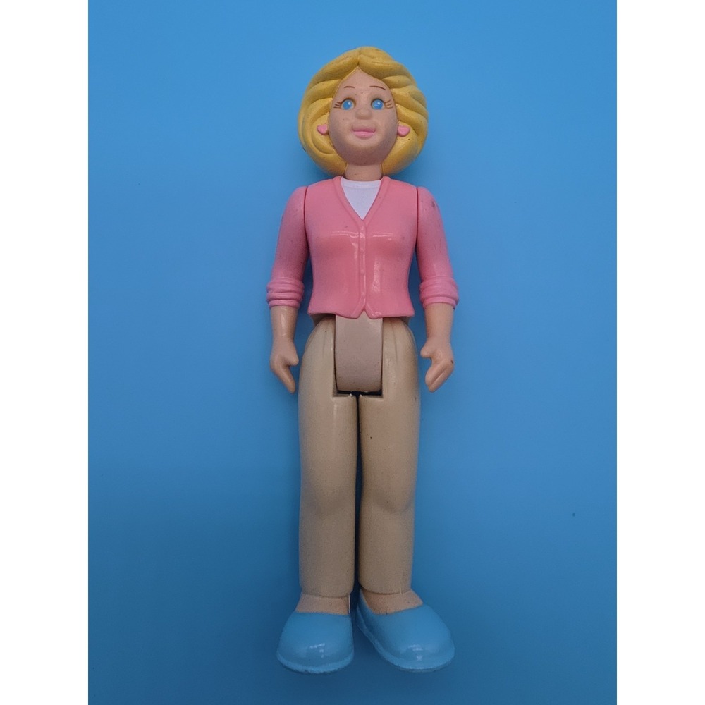 Little Tykes Grand Mansion Dollhouse Mom Blond Hair Vintage Mother Girl Figure